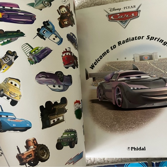 Disney Childrens Books Assorted NWT Sticker, Look & Find, Coloring, Level 1 Read - Picture 7 of 11